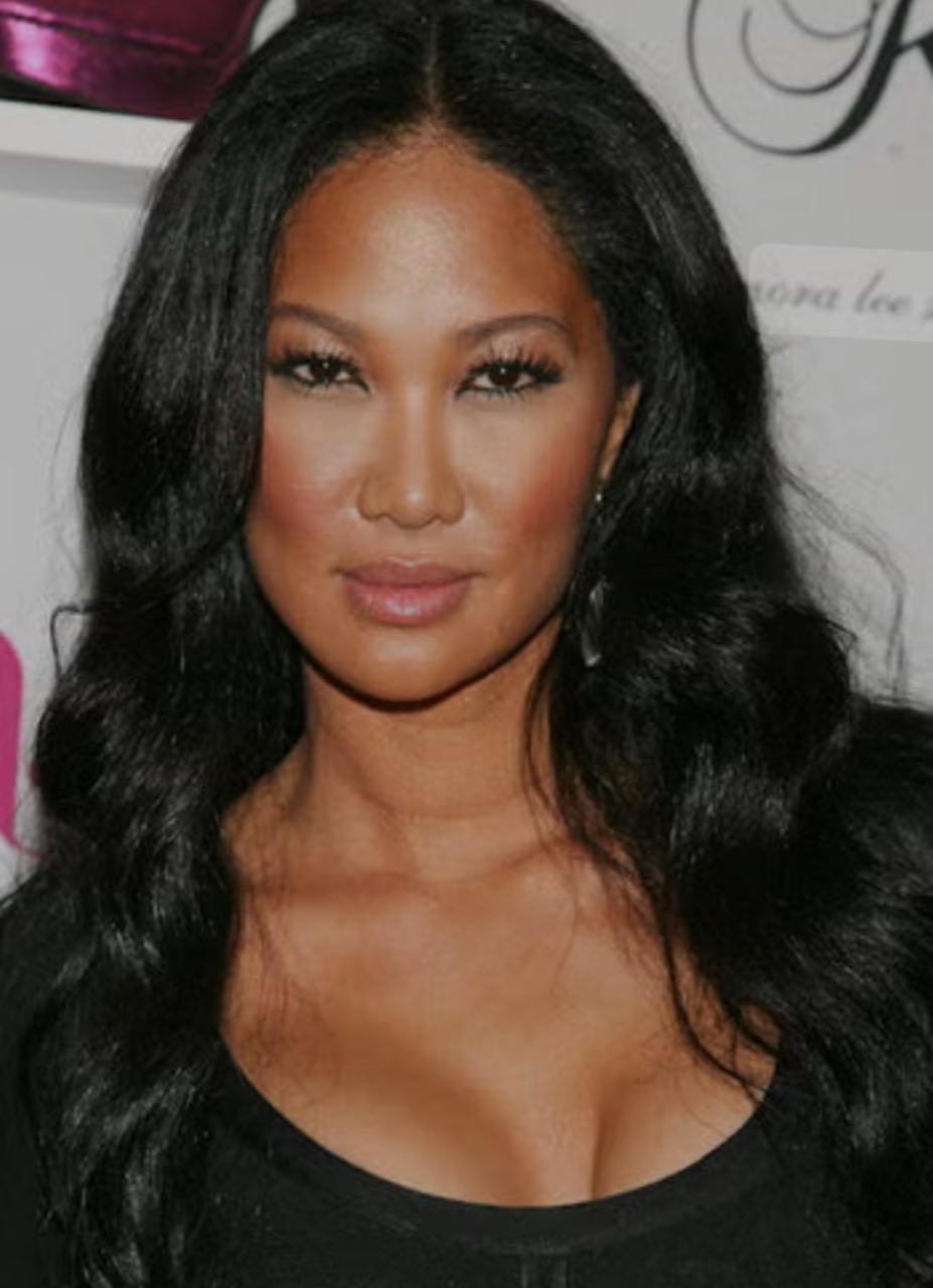 Kimora Lee Simmons - Glam Portrait